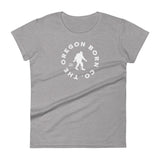 THE OREGON BORN CO WITH BIGFOOT - Women's Short Sleeve T-Shirt