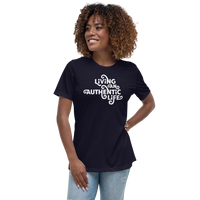 LIVING AN AUTHENTIC LIFE - Women's Relaxed T-Shirt